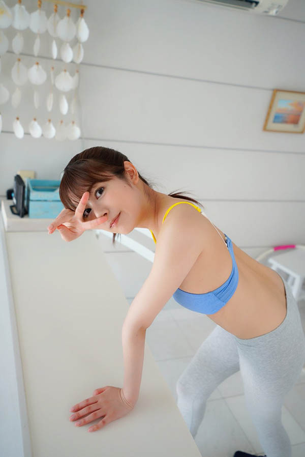 杏羽かれん(杏羽花莲，Kyouwa-Karen)作品FLNS-076封面预览及内容赏析-知尤园