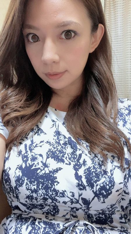 前写真女星《织田真子》精选作品推荐封面预览及内容赏析-知尤园