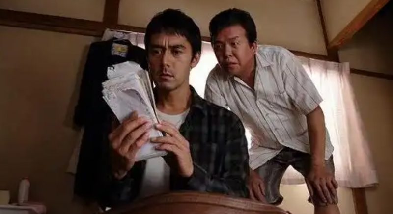 日本电影电影《乌鸦的拇指》善意的背面与灰色的救赎-知尤园