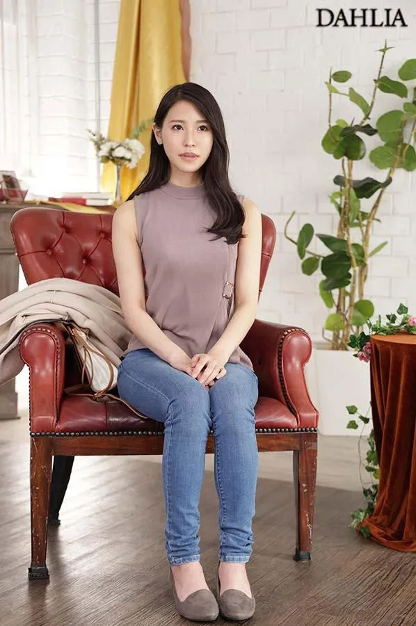 明里䌷（明里つむぎ）经典作品推荐：IPX-191 封面及剧情介绍｜影视作品资料库词条-知尤园