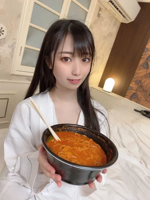 七森莉莉、三田真铃共演作品SIVR-468封面及剧情介绍：高人气影视作品推荐整理-知尤园