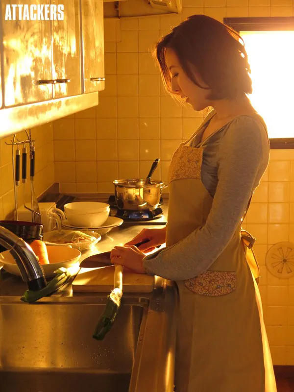 奏美凛音（奏美りおん）作品号HMN-075作品详细资料与内容介绍-知尤园